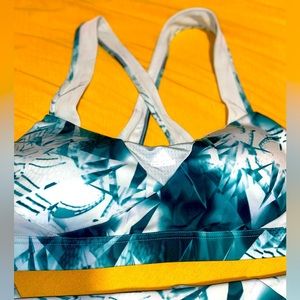 Adidas green and teal sports bra Medium